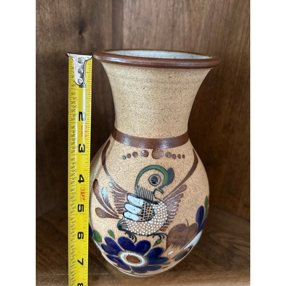 Mexican pottery vase‎